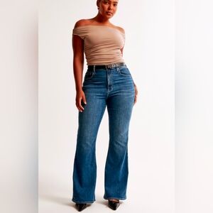 Abercrombie & Fitch Curve Love Flare Leg Ultra High Rise Stretch Jean Sz 35 S